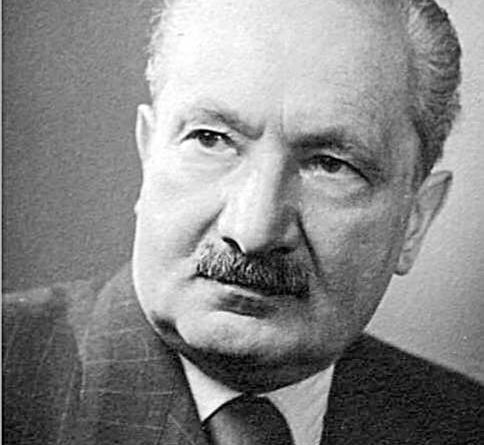 Fotografia de Heidegger. Heidegger e os Gregos: o Ser e o Céu antes e hoje