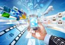 um aparelho celular Smartphone e dele saindo vários aplicativos com infinitas possibilidades. Mudanças Tecnológicas e Culturais infinitas.